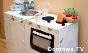 Jak zrobić kuchnię dla dziecka? DIY z kartonu, drewna, mebli!