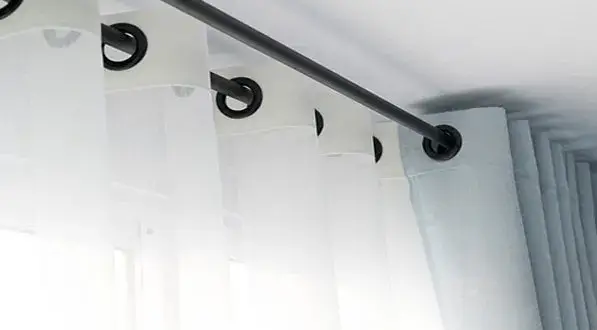 Karnisze do salonu: Jak wybrać idealne? Styl, funkcje, trendy